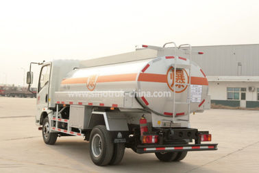 Sinotruk ilumina as rodas comerciais do caminhão de entrega 6 do combustível caminhões/4×2 do dever