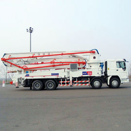 Caminhão da bomba concreta de Sinotruk HOWO com crescimento telescópico flexível e eficiente de 21m