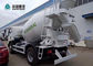 Howo 4x2 4CBM Mini Concrete Mixer Truck com cor branca está pronto na fábrica
